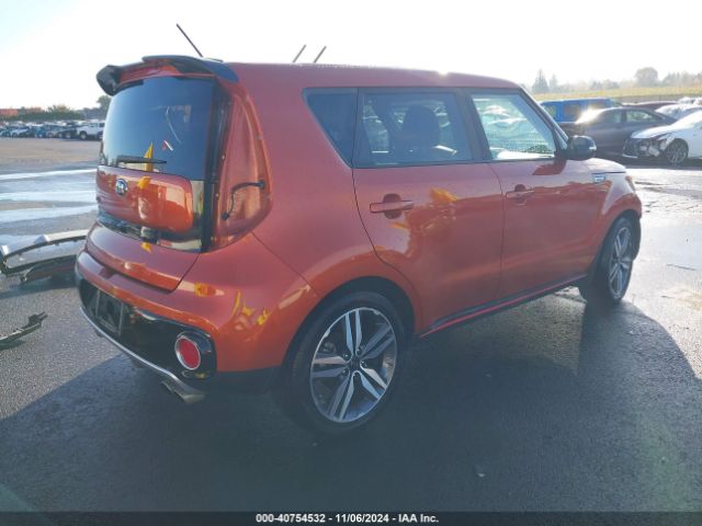 KNDJX3AA7J7588562 KIA Soul !