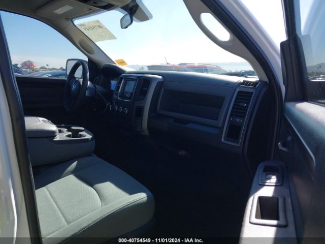 3C6RR6KT8HG783526 RAM 1500 Express  4x2 5'7 Box