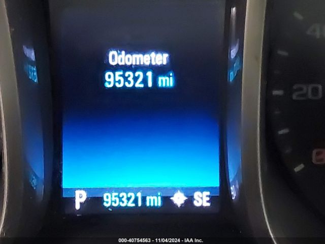 1G11D5SL1FF105688 Chevrolet MALIBU 2LT