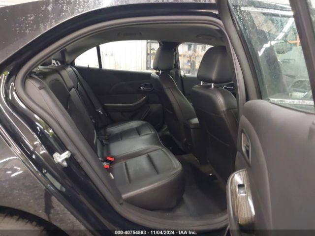 1G11D5SL1FF105688 Chevrolet MALIBU 2LT