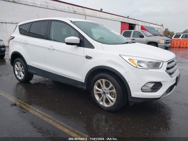 Ford ESCAPE SE 2017 1FMCU9G94HUB90007 Image 1