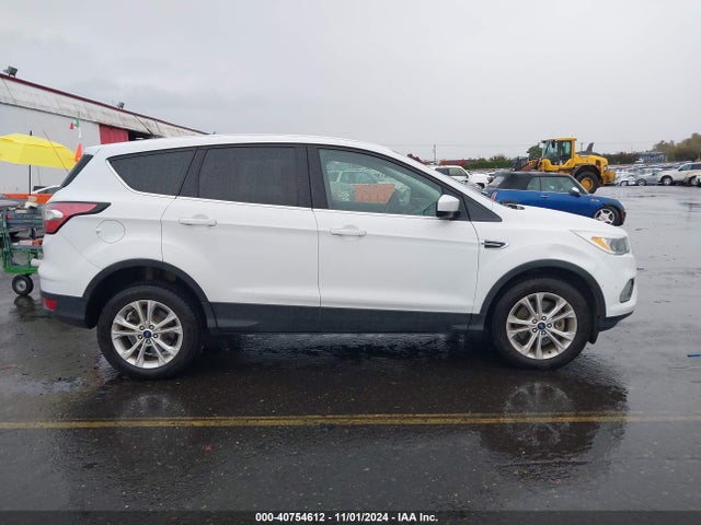 Ford ESCAPE SE 2017 1FMCU9G94HUB90007 Image 13