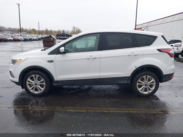 Ford ESCAPE SE 2017 1FMCU9G94HUB90007 Image 14