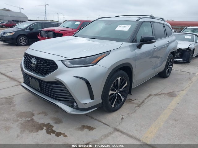 Toyota Highlander Xse 2021 5TDLZRAH5MS087411 Image 2
