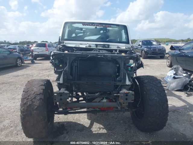 1C4HJWDG0JL930443 Jeep Wrangler Jk Unlimited Sport S 4x4