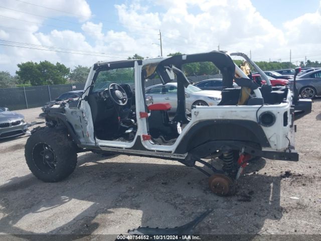 1C4HJWDG0JL930443 Jeep Wrangler Jk Unlimited Sport S 4x4