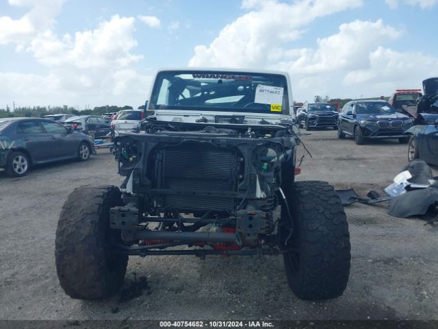 1C4HJWDG0JL930443 Jeep Wrangler Jk Unlimited Sport S 4x4