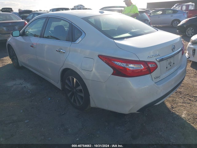 Nissan Altima 2.5 Sv 2017 1N4AL3AP4HC487695 Image 3