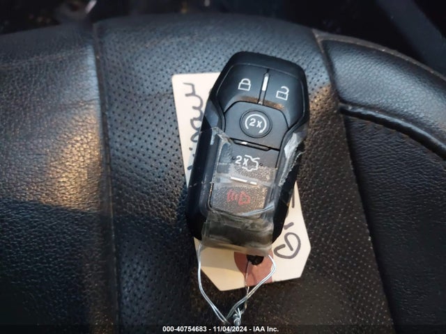 Ford Fusion Titanium 2016 3FA6P0K92GR151651 Image 11
