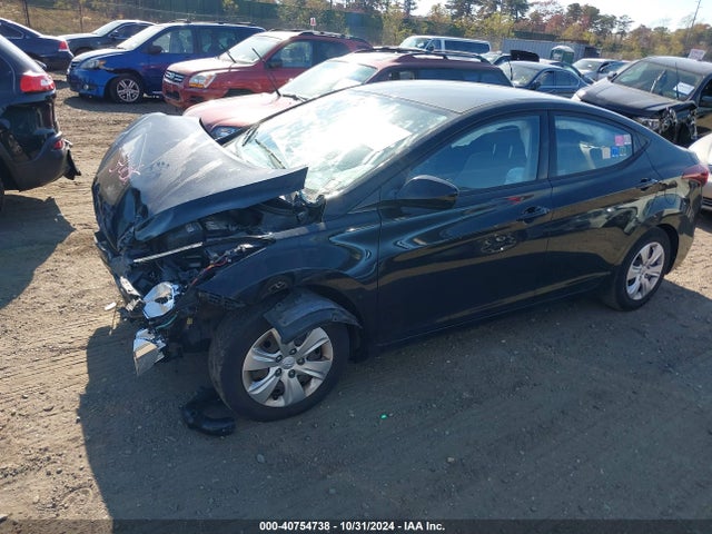 Hyundai ELANTRA SE 2016 KMHDH4AE3GU645963 Image 2