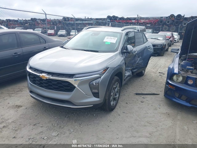 Chevrolet Trax Fwd Lt 2025 KL77LHEP8SC028671 Image 2