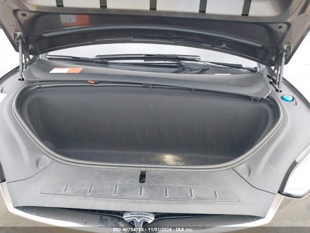 2016 TESLA MODEL X 5YJXCBE27GF011908 Photo 9