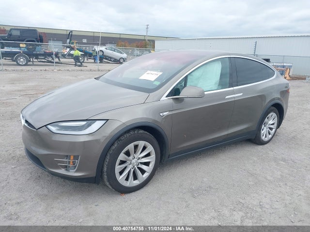 2016 TESLA MODEL X 5YJXCBE27GF011908 Photo 1