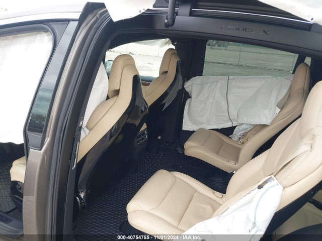 2016 TESLA MODEL X 5YJXCBE27GF011908 Photo 7