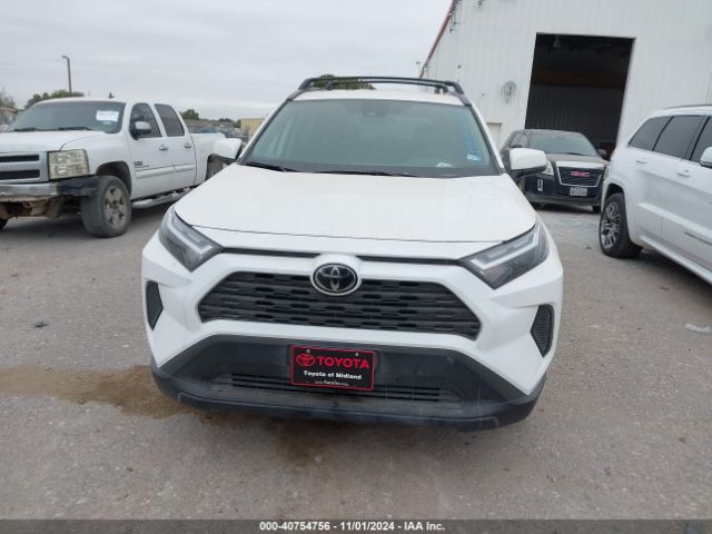 2T3W1RFV6RC274781 Toyota Rav4 Xle