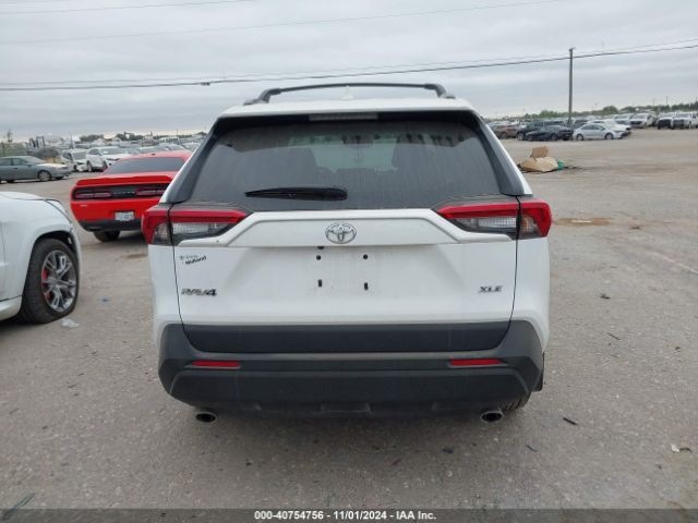 2T3W1RFV6RC274781 Toyota Rav4 Xle
