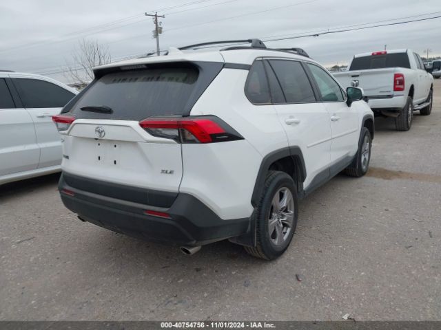 2T3W1RFV6RC274781 Toyota Rav4 Xle