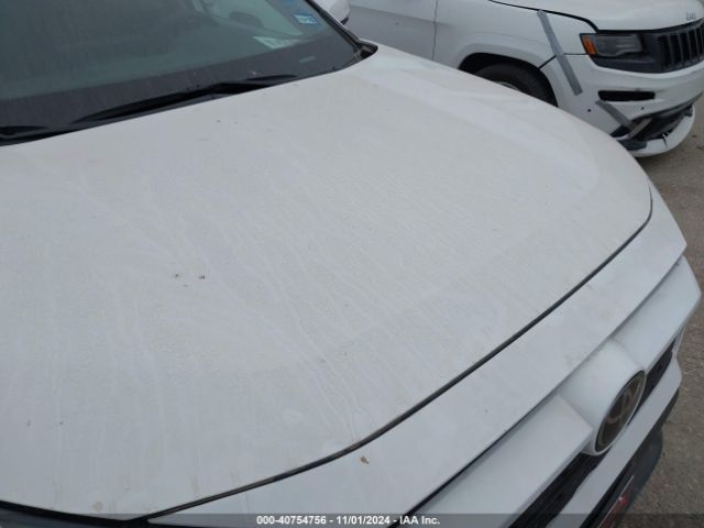 2T3W1RFV6RC274781 Toyota Rav4 Xle