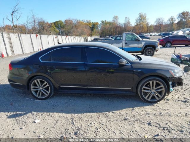 1VWDT7A31HC039973 Volkswagen Passat 1.8t R-line