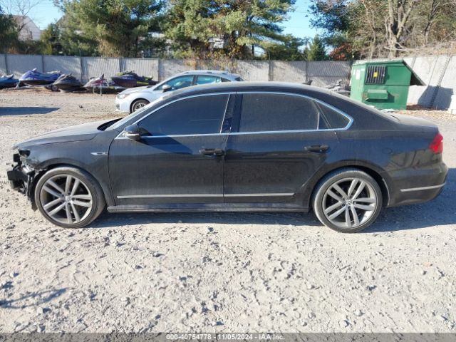 1VWDT7A31HC039973 Volkswagen Passat 1.8t R-line