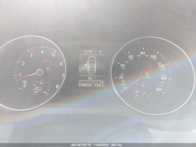 1VWDT7A31HC039973 Volkswagen Passat 1.8t R-line