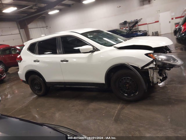 Nissan ROGUE S 2018 KNMAT2MT9JP521433 Image 13