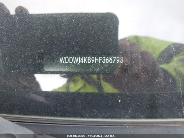 WDDWJ4KB9HF366793 Mercedes-Benz C 300 4matic