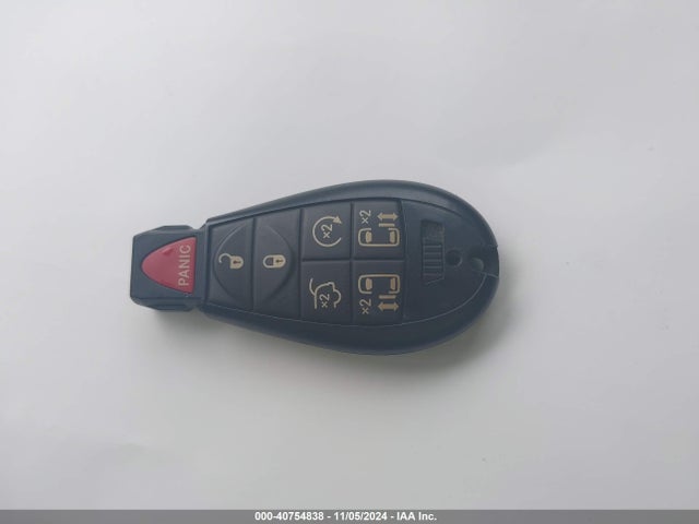 2C4RC1CG5ER107815 Chrysler Town & Country Touring-l