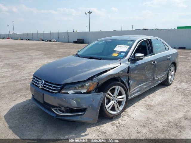 1VWCT7A3XFC027149 Volkswagen Passat 1.8t Sel Premium