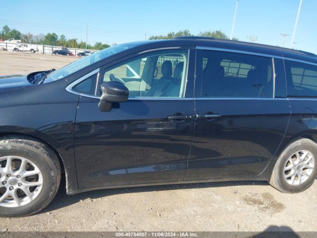 2C4RC1DG8MR547766 Chrysler Voyager Lxi