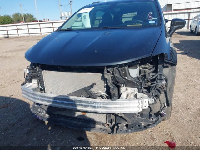 2C4RC1DG8MR547766 Chrysler Voyager Lxi