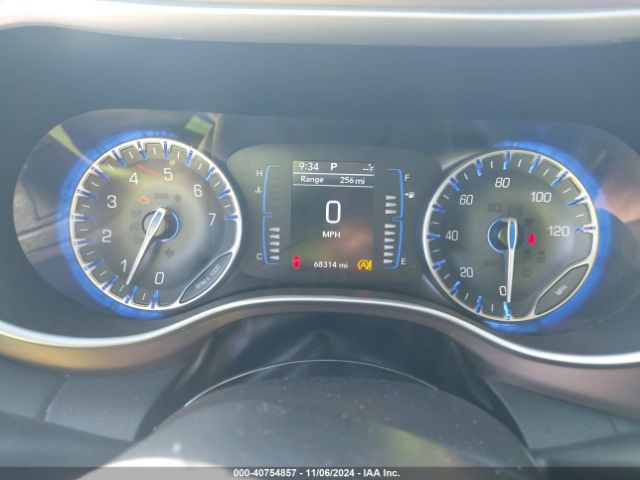 2C4RC1DG8MR547766 Chrysler Voyager Lxi