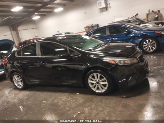 3KPFL4A72HE048655 KIA FORTE S
