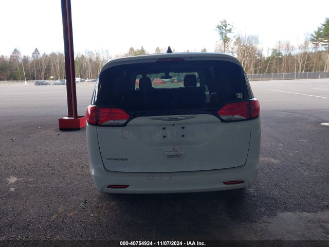 2C4RC1AG9LR245566 Chrysler Voyager L