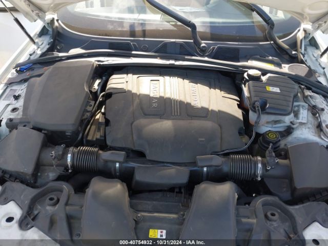 2011 JAGUAR XF SAJWA0FB9BLS12303 Photo 9