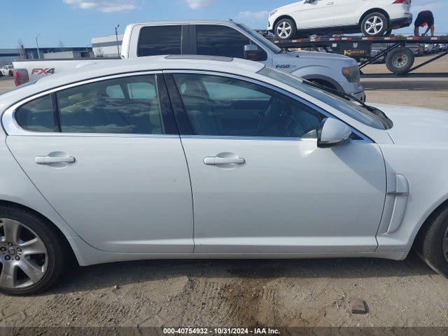 40754932 :رقم المزاد ، SAJWA0FB9BLS12303 vin ، 2011 Jaguar Xf مزاد بيع