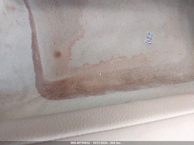 2011 JAGUAR XF SAJWA0FB9BLS12303 Photo 5