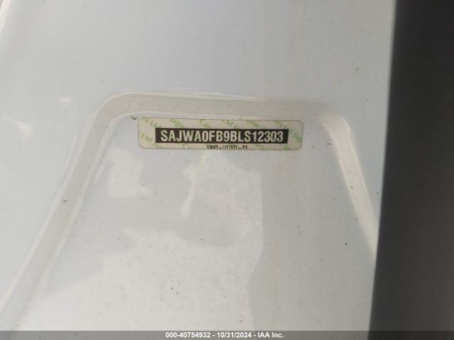 2011 JAGUAR XF SAJWA0FB9BLS12303 Photo 8