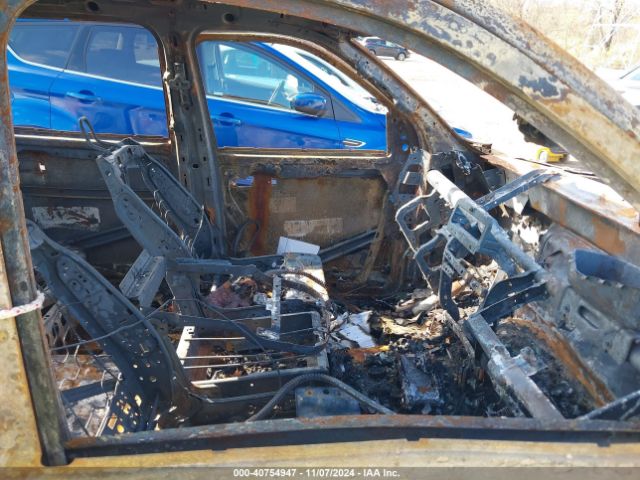 1C6RR7LT6GS311658 RAM 1500 Slt