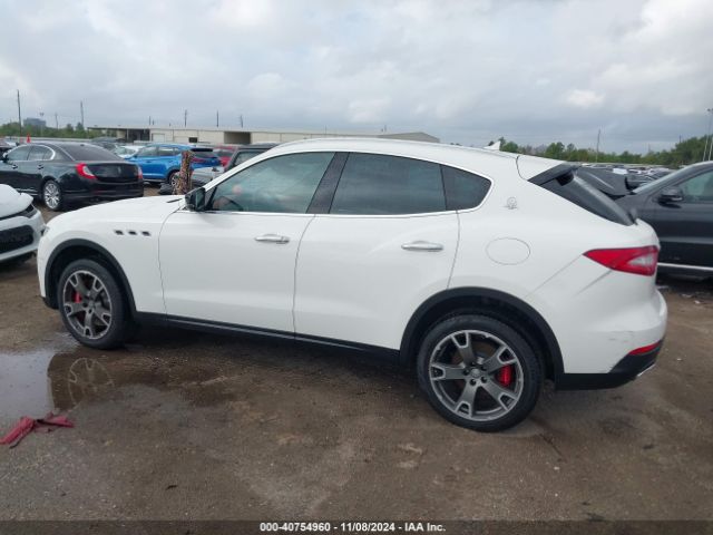 ZN661YUA8HX241248 Maserati LEVANTE S