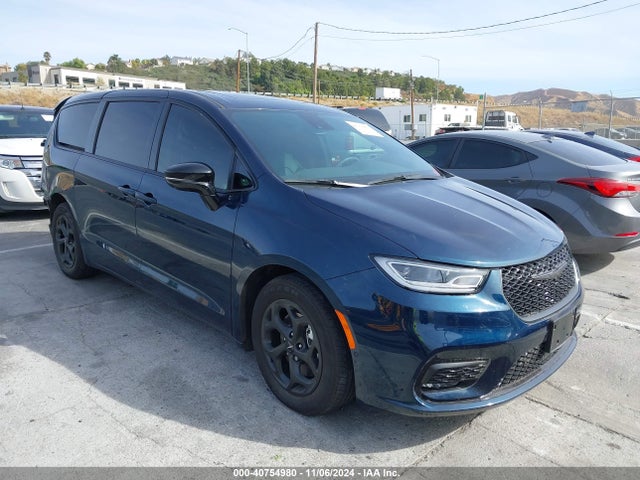 Chrysler Pacifica Hybrid Limited 2023 2C4RC1S71PR589154 Image 1