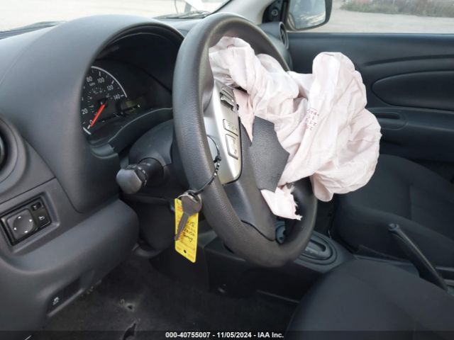 3N1CN7AP5JL883250 Nissan Versa 1.6 S+
