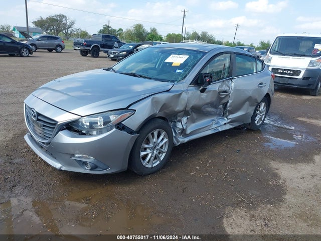 Mazda Mazda3 I Touring 2016 3MZBM1W70GM273130 Image 2