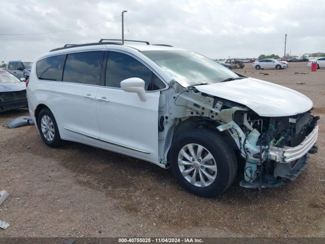 2C4RC1BG8HR613001 Chrysler Pacifica Touring-l