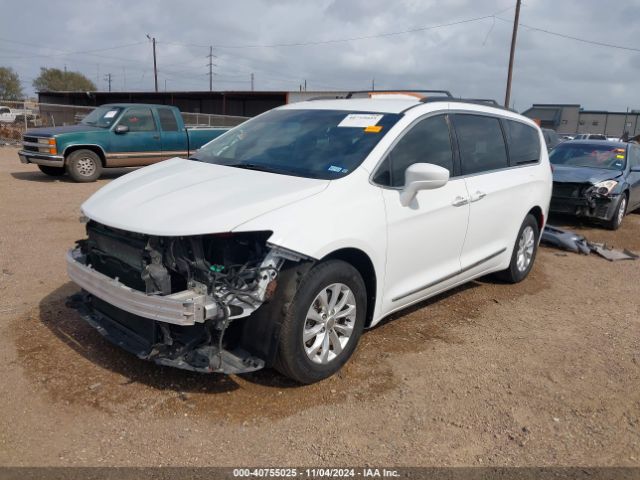 2C4RC1BG8HR613001 Chrysler Pacifica Touring-l