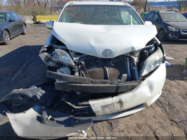 5TDDK3DC4FS101226 Toyota Sienna Xle 7 Passenger