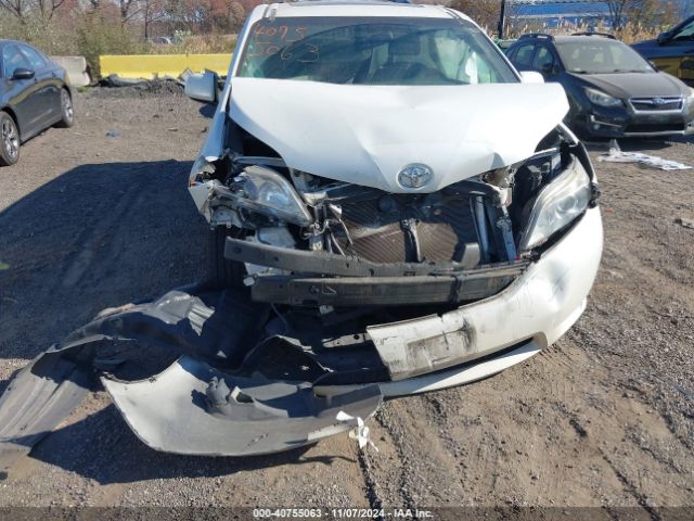 5TDDK3DC4FS101226 Toyota Sienna Xle 7 Passenger