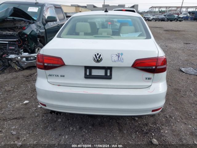 3VWDB7AJ8JM252649 Volkswagen Jetta 1.4t Se/1.4t Wolfsburg Edition