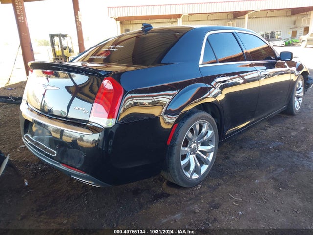 Chrysler 300c Platinum 2015 2C3CCAPT0FH875906 Image 4