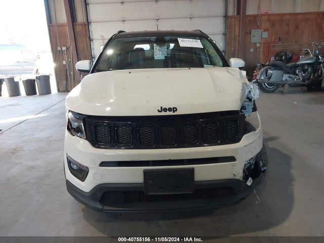 3C4NJCBB1JT460890 Jeep Compass Altitude Fwd
